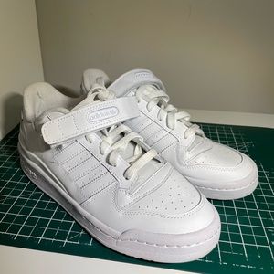 Adidas Forum Lows